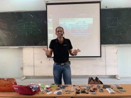 Dr. Anand Nayyar